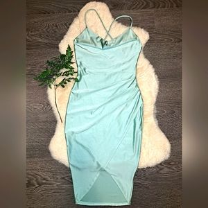 Spaghetti strap centre split satin mint midi dress 🌿